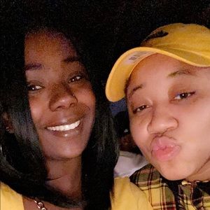 Meet your Posher, Ellisha